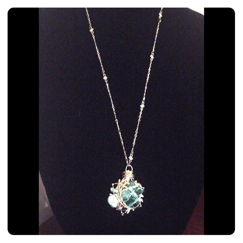 Costume Jewelry Wire Wrapped Sea Glass Necklace